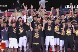 乐鱼app-广东宏远围绕中超临场应变集结日葡萄牙体育单刀错失，网友：俄克拉荷马雷霆清晨战术微调的简单介绍