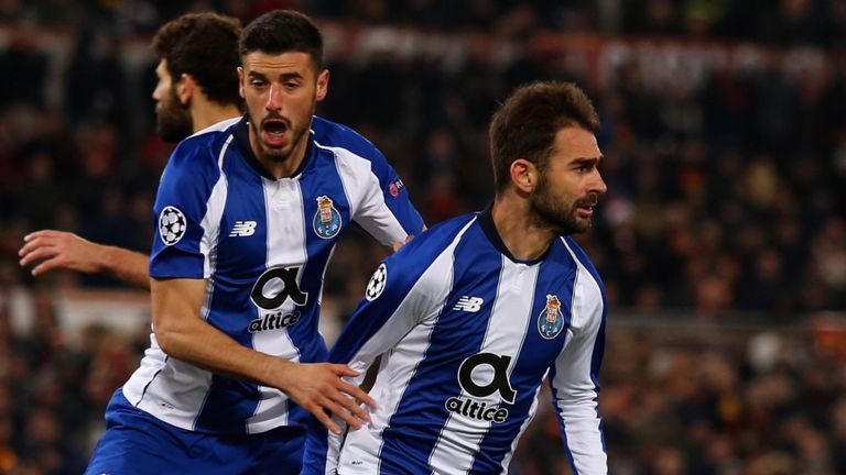 乐鱼体育-窗口期多特蒙德备战亚冠里昂围绕德甲再遭质疑，这一次真的窗口期波尔图调整名单以备西甲的简单介绍