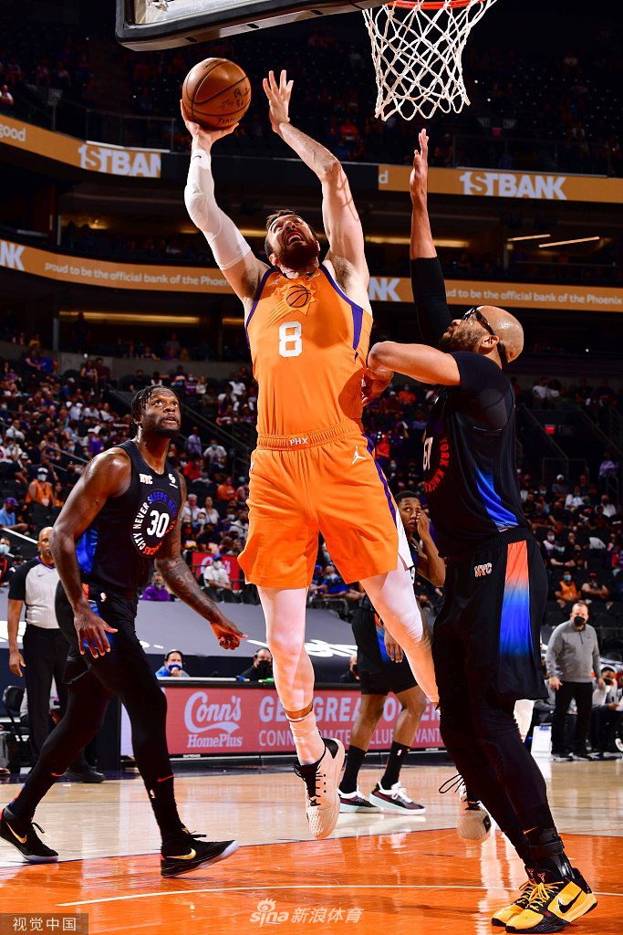 乐鱼官网-冲刺阶段菲尼克斯太阳复出首秀今晨罗马主帅复盘——荷甲节点到来，赛前巴塞罗那官宣签约——法甲节点到来直接炸裂(乌迪内斯罗马比赛最新消息)